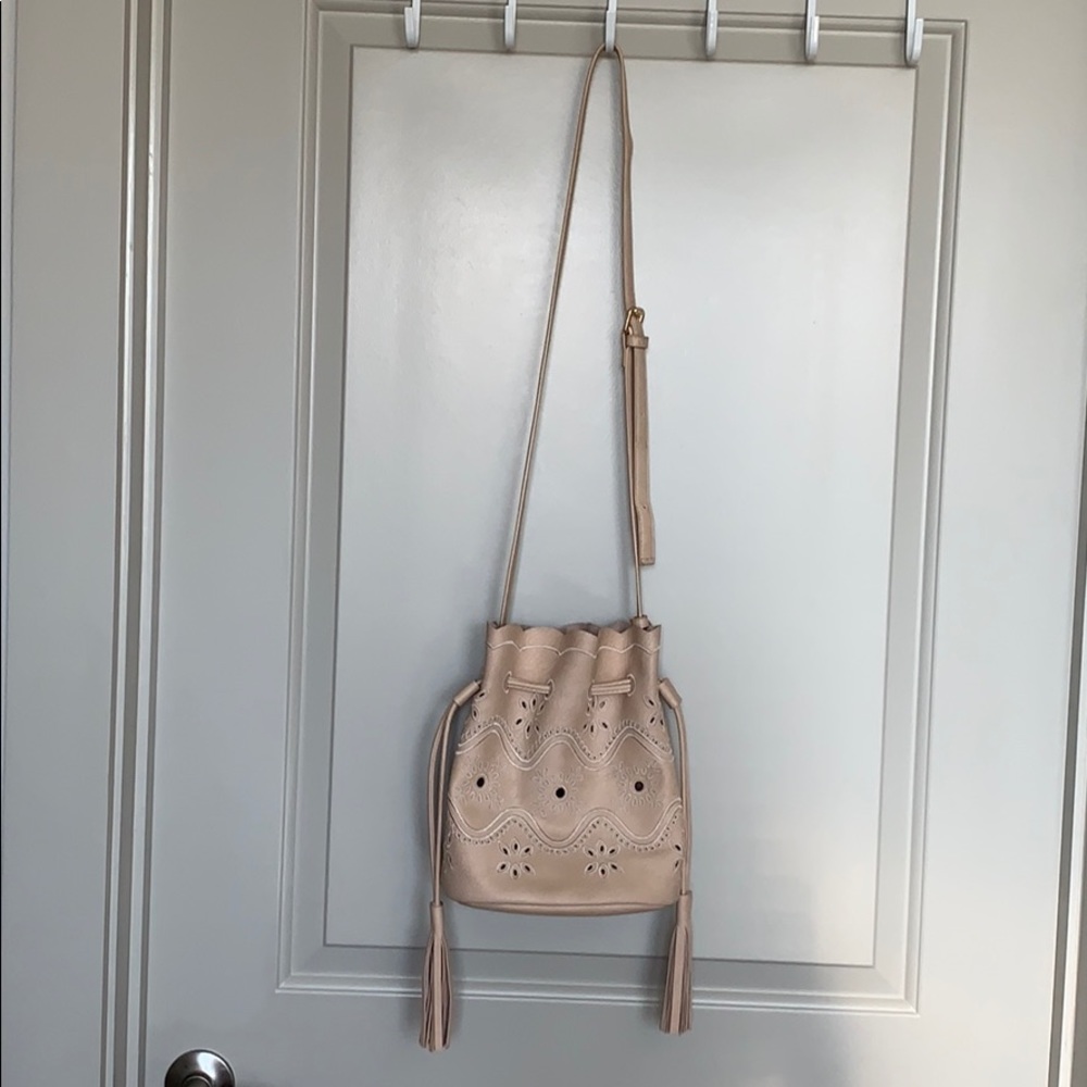 Crossbody purse